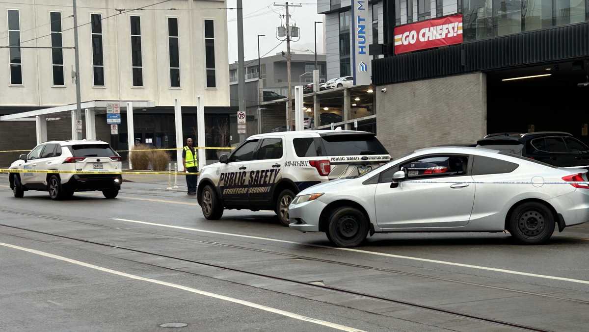 Kansas City police investigate Christmas Day shooting in the Crossroads