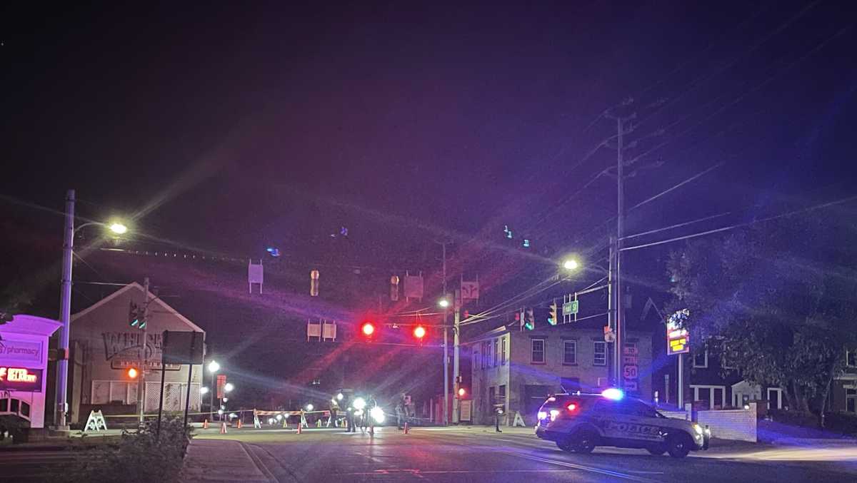 Police: Pedestrian dies after being struck by a car in Lawrenceburg