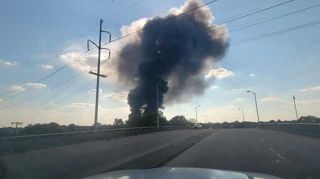 Jackson firefighters battling structure fire in downtown Jackson - Vimarsana News