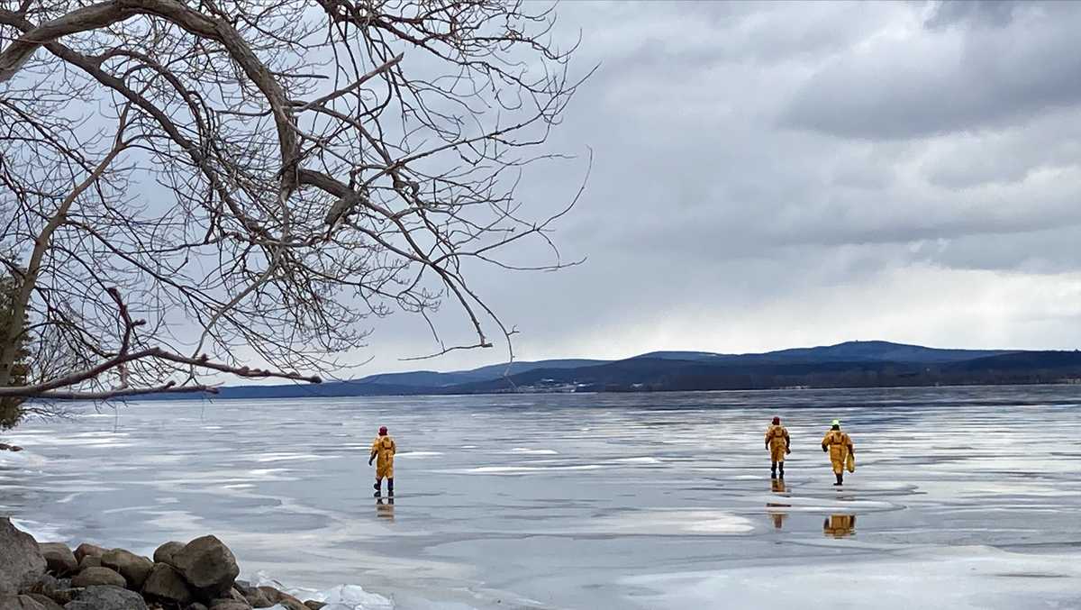 Man dies after falling through the ice on Lake Champlain
