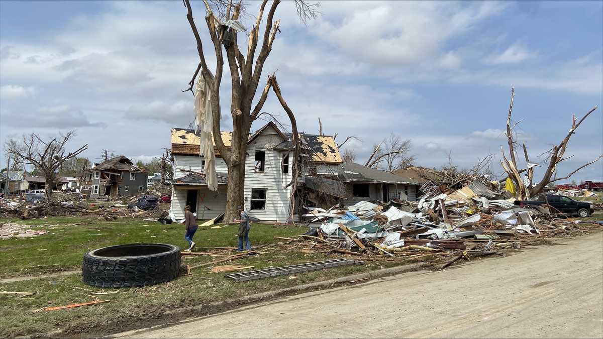 Minden, Iowa begins healing process following Friday's tornado