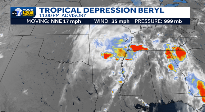 Beryl 11pm advisory 7-8-24