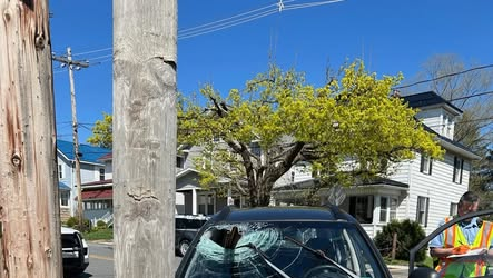 Vehicle crashes into pole after losing brakes in Indiana Borough, police say