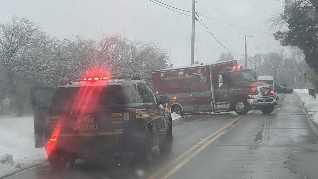 Dozens of cows trapped after barn collapse in Waynesville, Ohio
