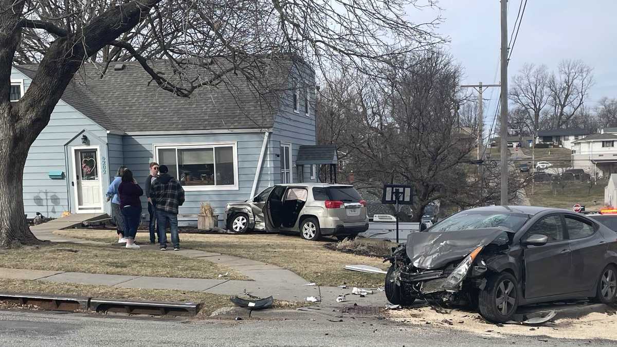 Omaha woman seriously hurt in crash