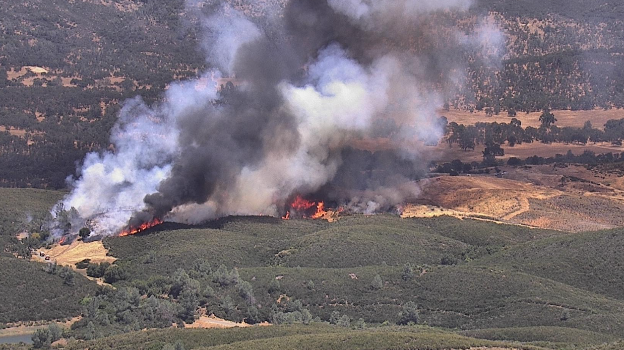 Crews battle Acorn Fire in ﻿﻿﻿Calaveras County - Vimarsana News