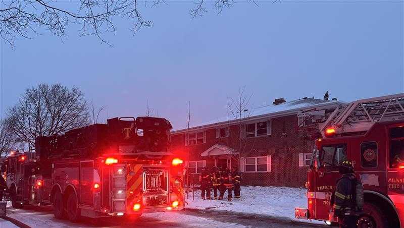 Residents rescued, several injured in Milwaukee apartment fire