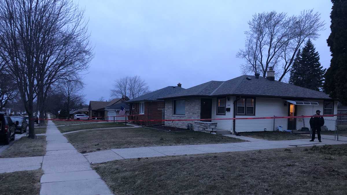 Man, woman found dead in South Milwaukee home - WISN