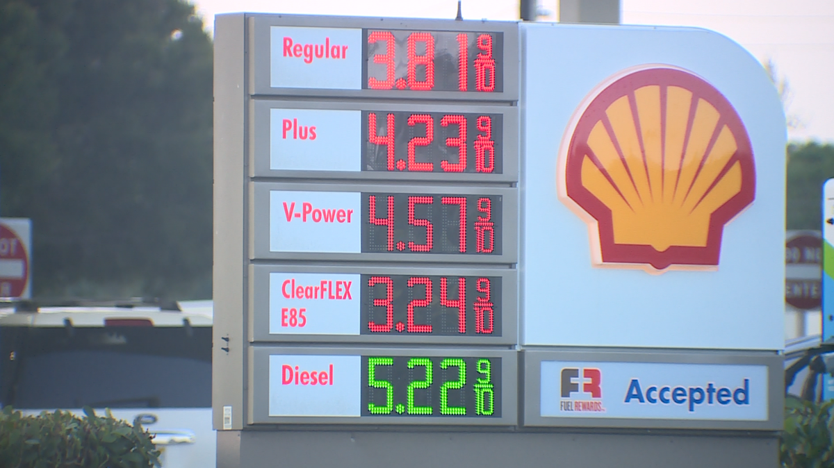 Gas prices rise in Palm Beach County, Florida amid Iran conflict