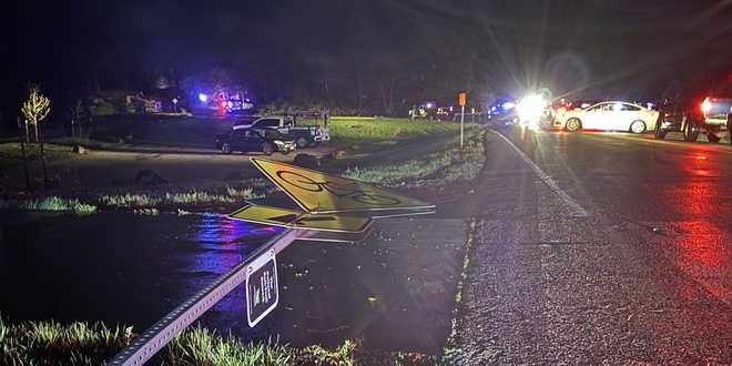 1 injured after tornado touches down in Pleasant Hill, Iowa