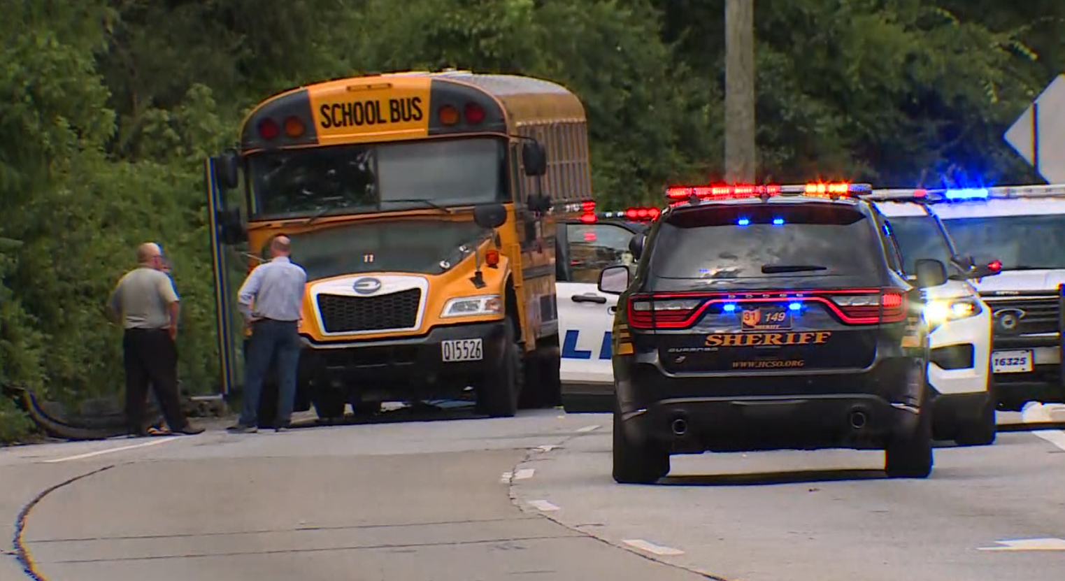 CPD: Driver slams into school bus during pursuit in Madisonville - WLWT