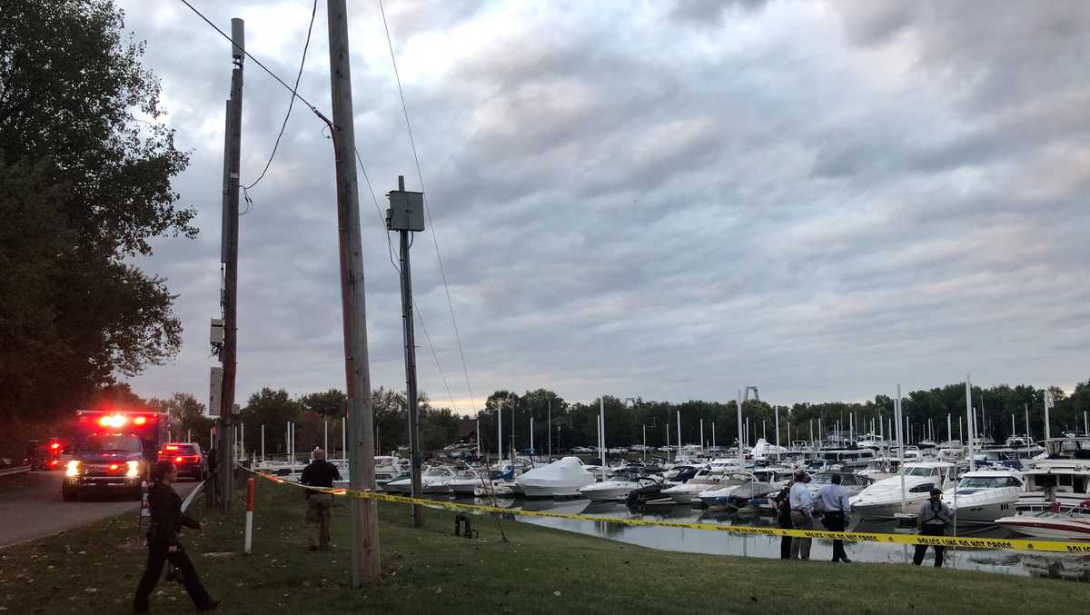 LMPD conducting death investigation after body found in Ohio River