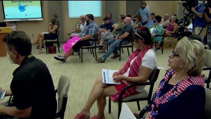 Osceola County School Board met to only have a discussion.