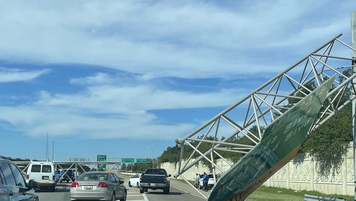 Right lane on I10 West closed at City Park Avenue exit due to fallen