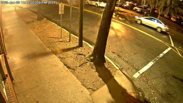 Savannah police ask for help tracking down hit-and-run driver - Vimarsana News