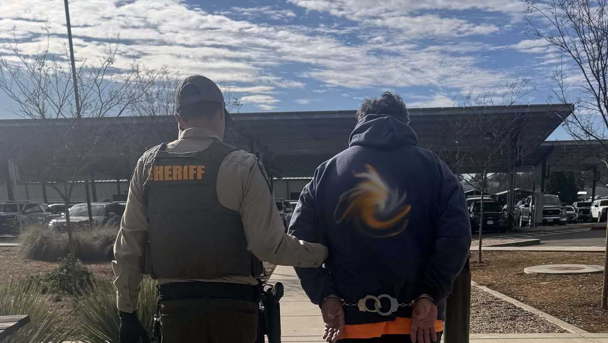 Former El Dorado Hills high school band teacher charged with child sex crimes