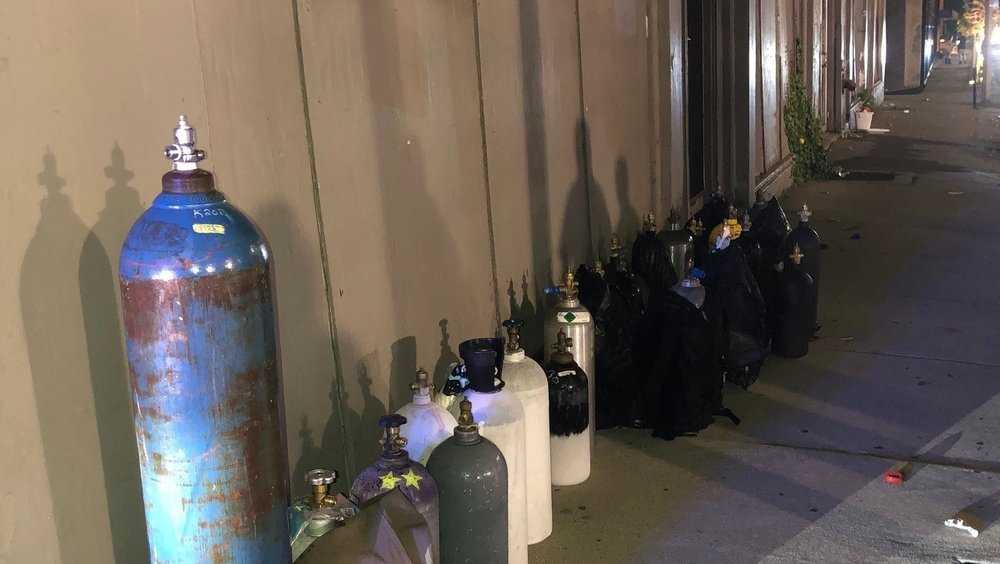 67 canisters of nitrous oxide found outside Fenway after Phish show