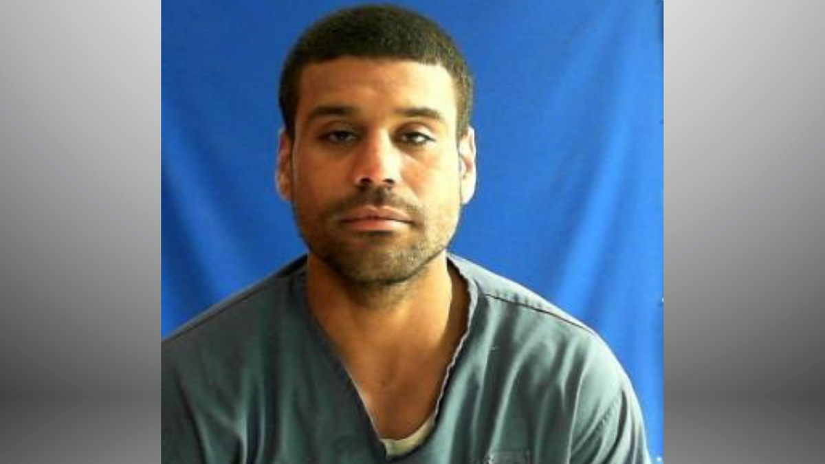 Man accused of making threats with machete killed in shooting