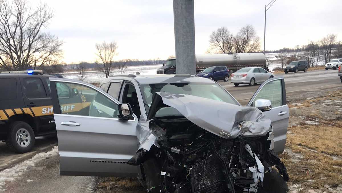 Deputies identify victims in Saunders County collision