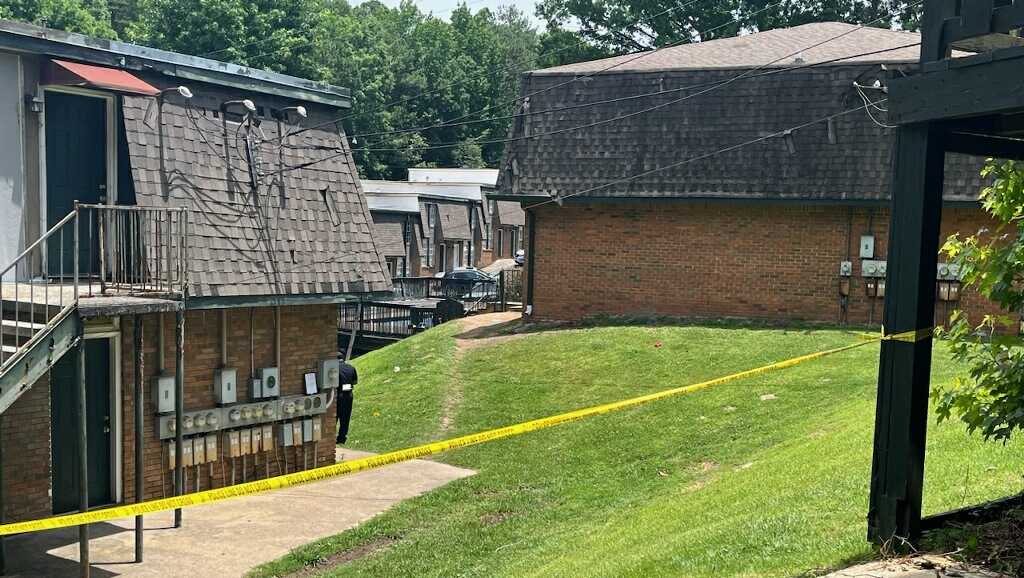 Judge rules shootout that killed man, injured 2 others at apartment justifiable - Vimarsana News