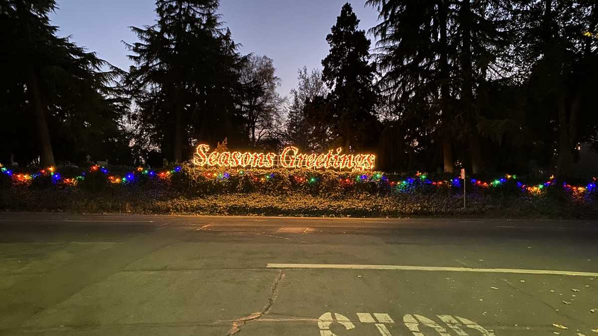 Sacramento Christmas lights Pictures from the Fab 40s