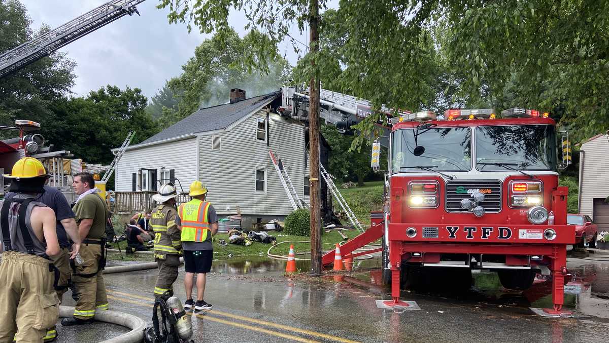 Fire damages home in Lower Windsor Township, York County