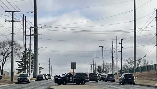 Man killed by KCKPD after driving away in a patrol car identified - Vimarsana News