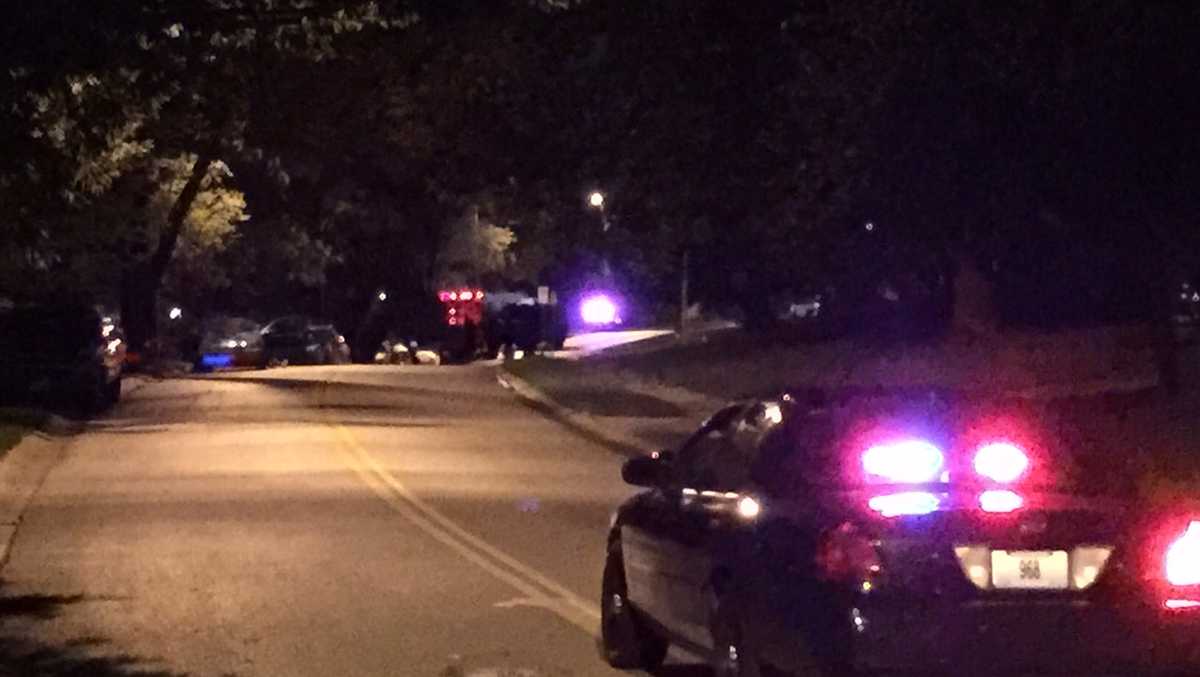 Suspect in northern Kansas City standoff surrenders without incident