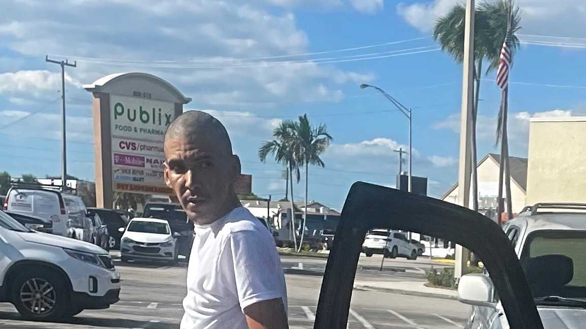 Florida man stabbed with machete, beaten with baseball bat in a Publix ...