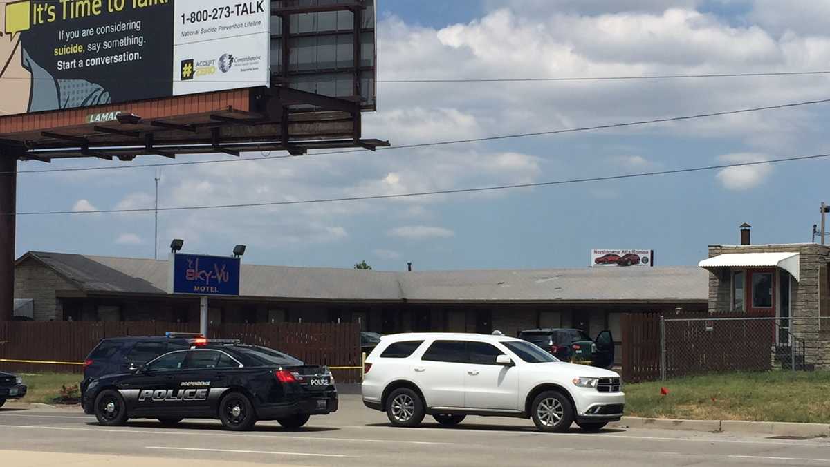 Three KCPD officers injured in shootings at multiple locations, suspect