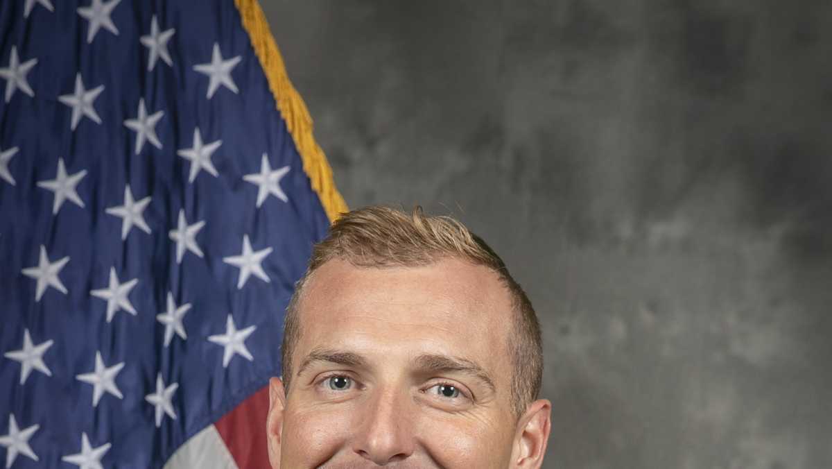 Gov. Beshear praises Louisville firefighter who saved truck driver