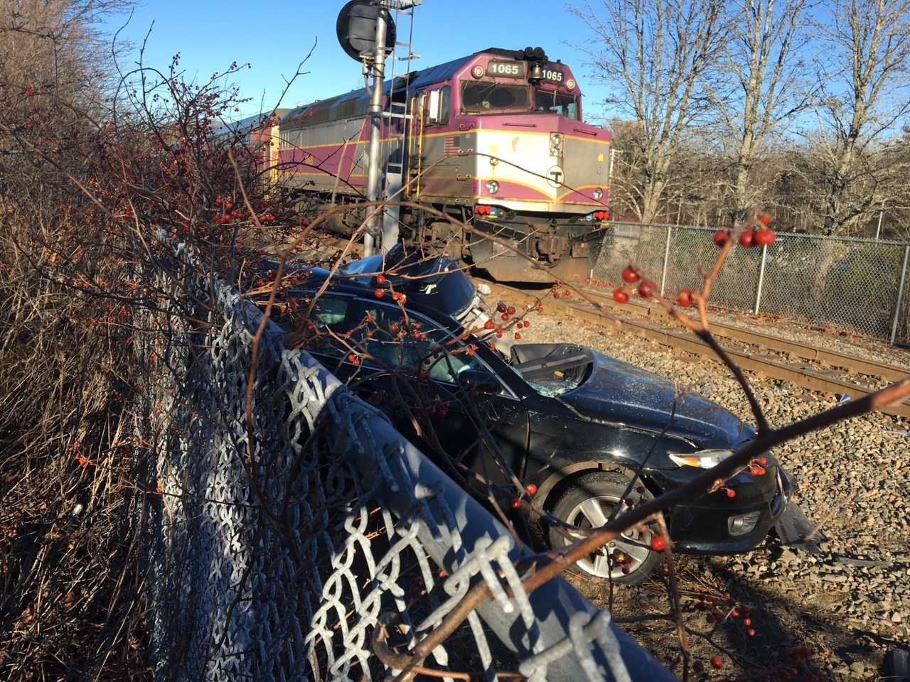 1 Dead After Car Collides With Commuter Rail Train In Holbrook