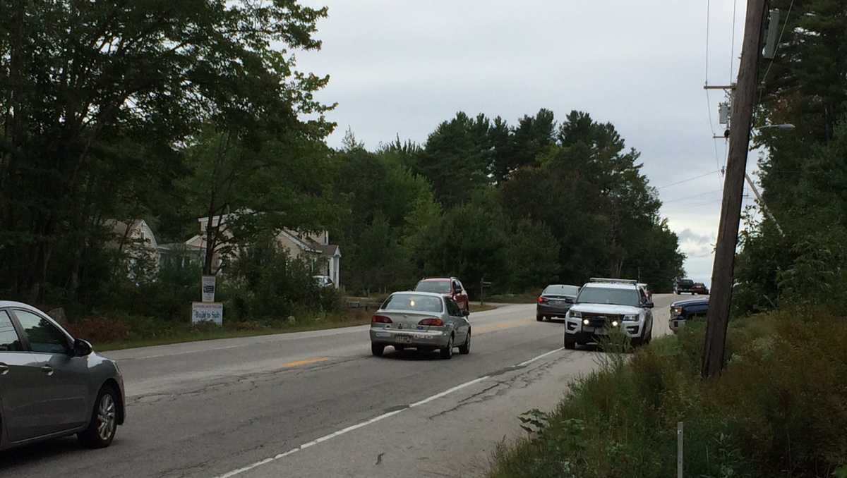 Crash closes Route 111 in Arundel