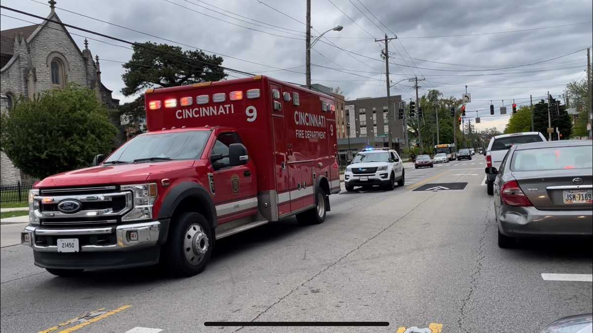 Police 1 hospitalized after shooting in Avondale