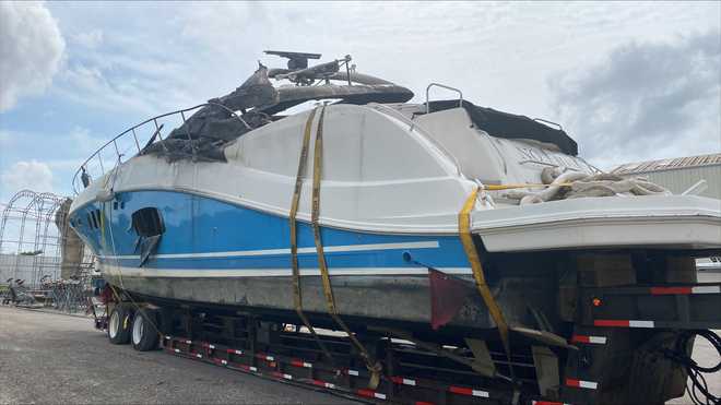 yacht&#x20;towed&#x20;out&#x20;of&#x20;cape&#x20;coral