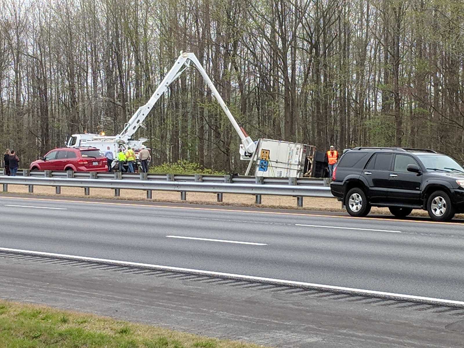 Accident With Injuries Closes I-40 East In Greensboro