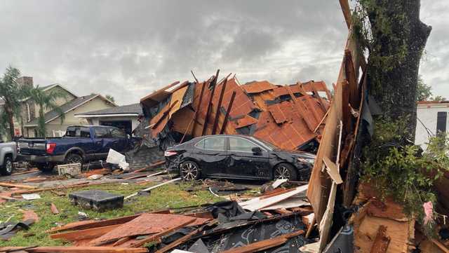 Storms, possible tornadoes in Florida leave path of destruction - Vimarsana News