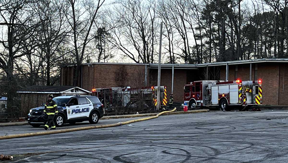 Fire at former Birmingham school in Huffman