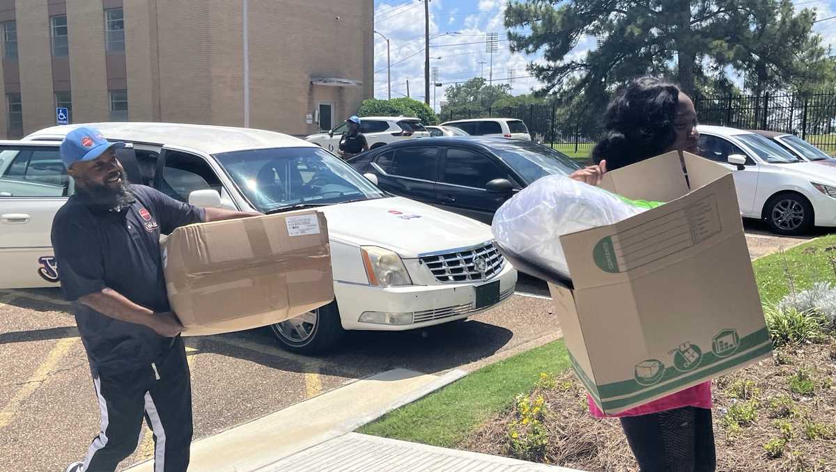 Local organizations donate pillows to Ronald McDonald House