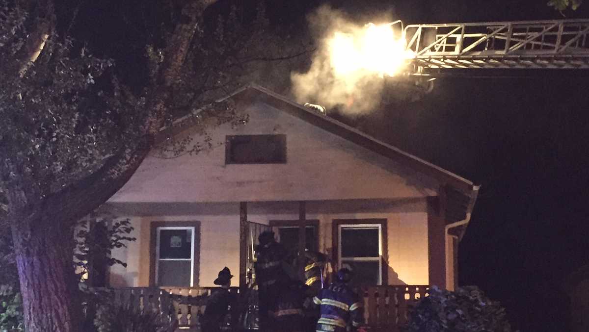 KCMO fire crews called to fully engulfed home on Chestnut