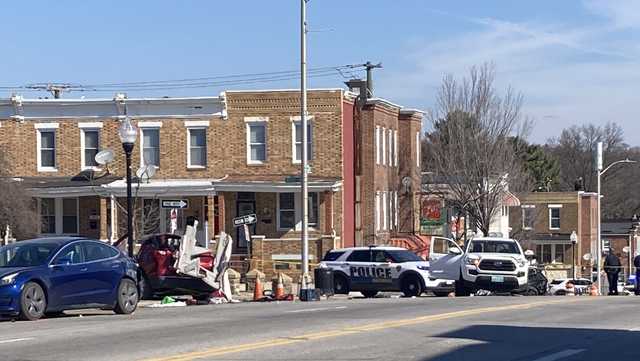 Police: Baltimore crash claims life of 3 people, including child - Vimarsana News