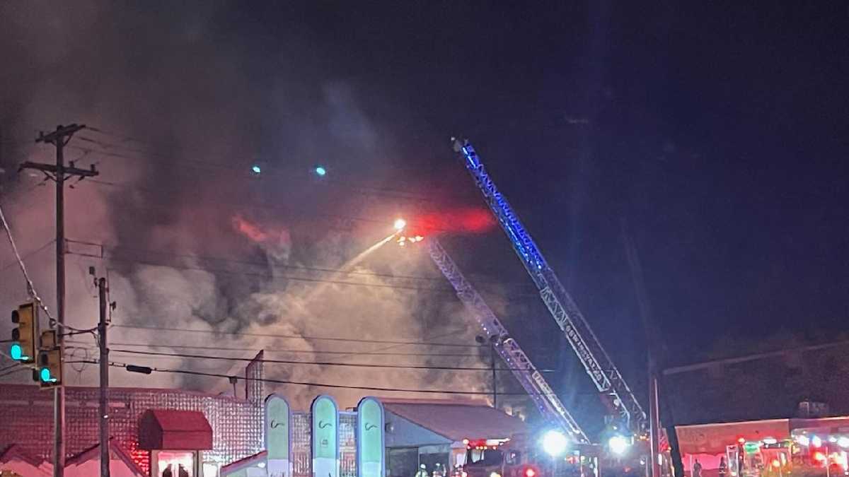 Large fire on William Penn Highway in Wilkins Township