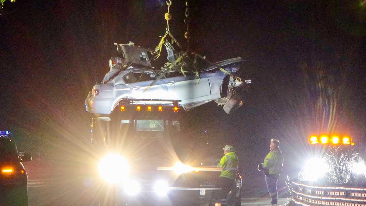 1 dead, 2 injured in 'catastrophic' car crash on Cape Cod