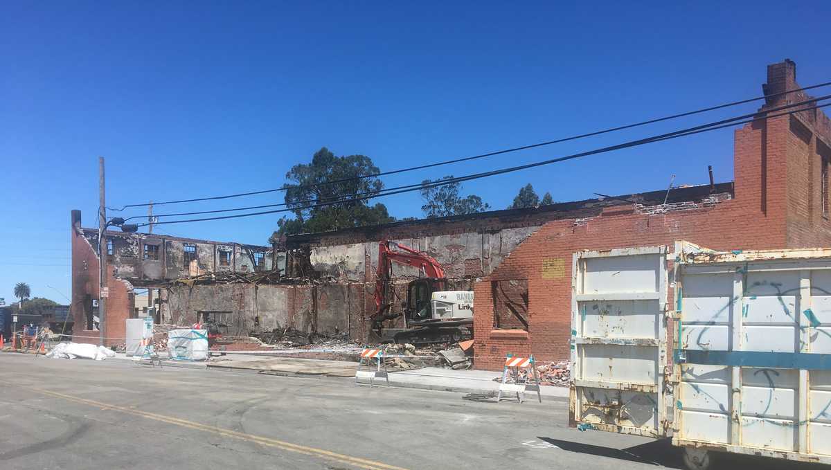 Demolition underway of burned building in Salinas' Chinatown