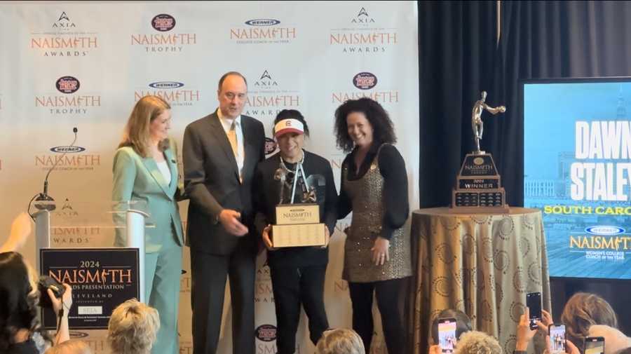South Carolina Staley makes history as Naismith Coach of the Year