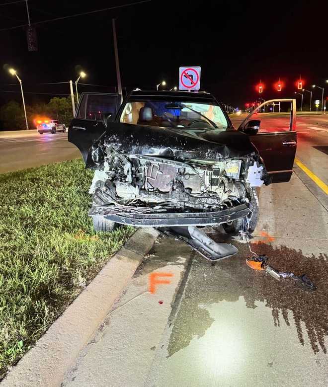 Driver arrested on multiple DUI charges after Lehigh Acres crash