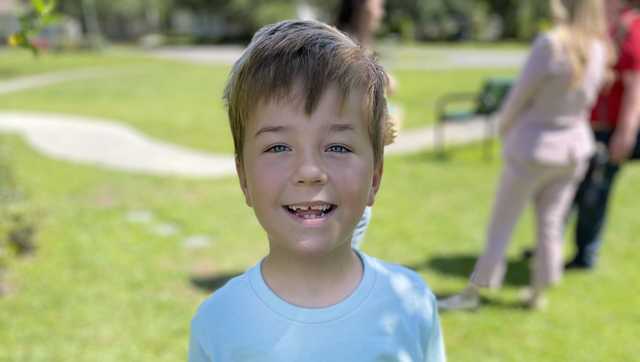 Florida boy spreads love in community through acts of kindness - Vimarsana News