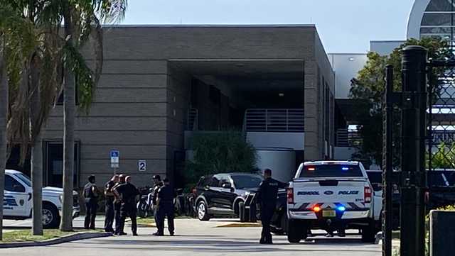 William T. Dwyer High School placed on lockdown - Vimarsana News