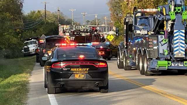Coroner identifies man killed in crash along State Route 128 - Vimarsana News