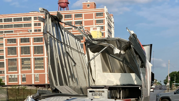 Truck smashed after driving under the Independence Avenue Bridge - Vimarsana News